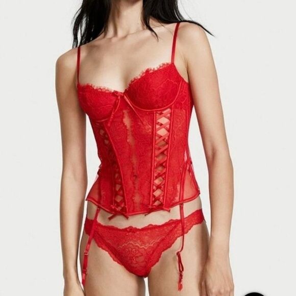 🆕️ Victoria's Secret VERY SEXY Wicked Unlined Lace-up Corset Red Lipstic